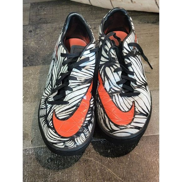 Women's Nike cleats black white orange shoes athletic - Picture 1 of 6